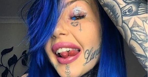 NSW woman Amber Luke says eyeball tattoos worth the pain