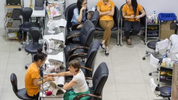 Govt Introduces Strict New Restrictions & Closes All Nail Salons, Tattoo Parlours & Brow Bars For The Forseeable Future